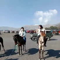 Bromo Tour 2 Days Bromo Tour 2 Days